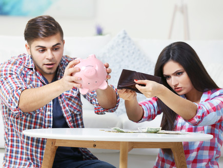 זוג בלי כסף (צילום: Shutterstock)