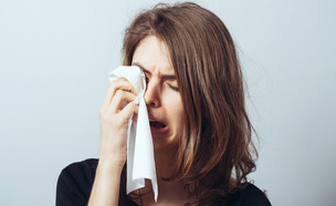 אישה בוכה (צילום: Shutterstock)