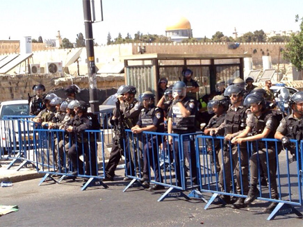 שוטרים בירושלים, ארכיון (צילום: שלמה מור)