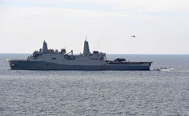 ספינה של המארינס (צילום: צבא ארצות הברית)
