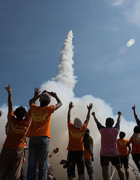 פסטיבל טילים בתאילנד (צילום: Gettyimages IL)