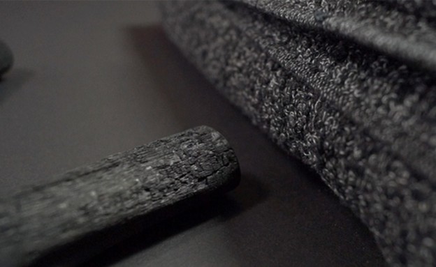 חמישיה 28.3, מגבת משולבת פחם (צילום: kickstarter)