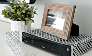 מחביאים10, קופסה דקורטיבית לממיר או לראוטר (צילום: naptimedecorator.net)