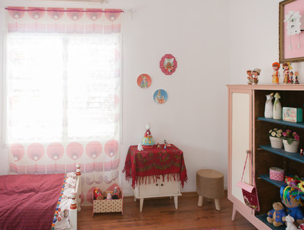 איילה פרנק (13) חדר ילדים (צילום: שרון ברקת)