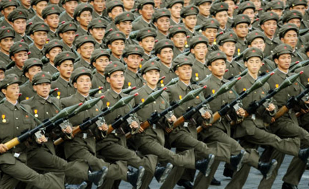 צבא צפון קוריאה (צילום: צפון קוריאה)