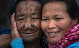 שבט עם חור באף​ (צילום: Media Drum World)