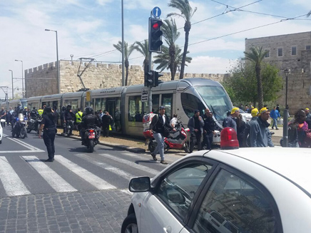 פיגוע דקירה ברכבת הקלה בירושלים