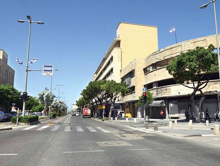 רחוב העצמאות בחיפה (צילום: איל יצהר, גלובס)