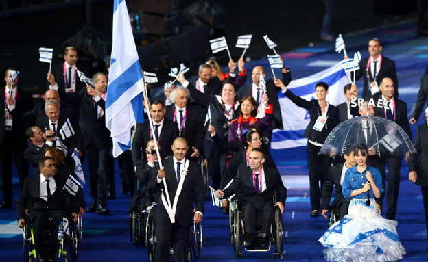 המשלחת הישראלית בטקס פתיחת המשחקים הפראלימפיים בלונדון 2012 (צילום: Gareth Copley, GettyImages IL)