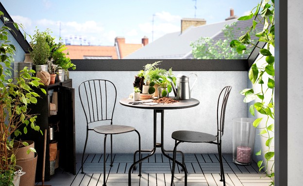 איקאה ריהוט גן , LACKO שולחן ו-2 כיסאות מפלדה, 425 שקלים (צילום: יח"צ איקאה)