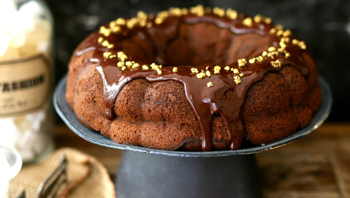 עוגת טריפל שוקולד (צילום: קרן אגם, mako אוכל)