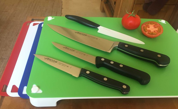 סט סכינים חובה (צילום: מירי צל דונטי, mako אוכל)