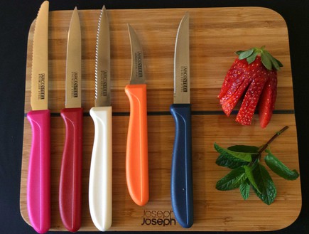 סט סכינים  (צילום: מירי צל דונטי, mako אוכל)
