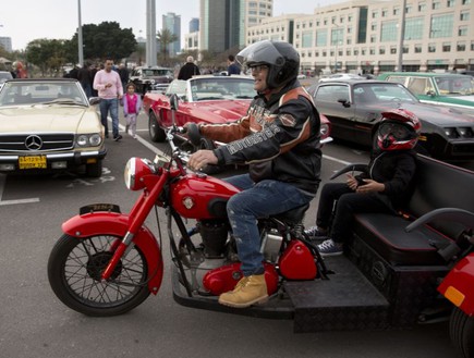 תלת–אופן על בסיס אופנוע של BSA תלת–אופן על בסיס אופנוע של BSA