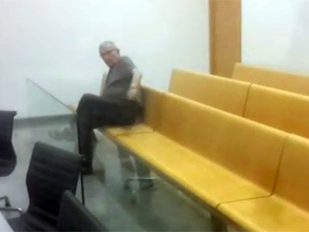דן רוגל בבית המשפט, היום (צילום: חדשות 2)