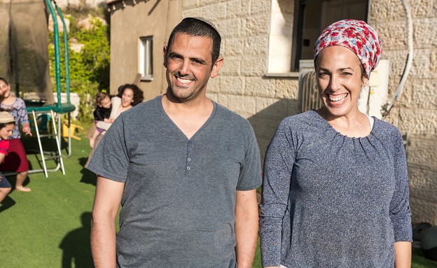 דפי ואסף לוי 