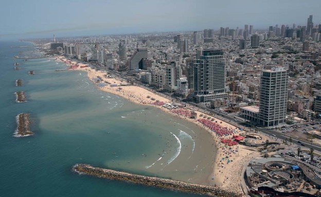 רצועת החוף של תל אביב יפו (צילום: זיו קורן,  יחסי ציבור )