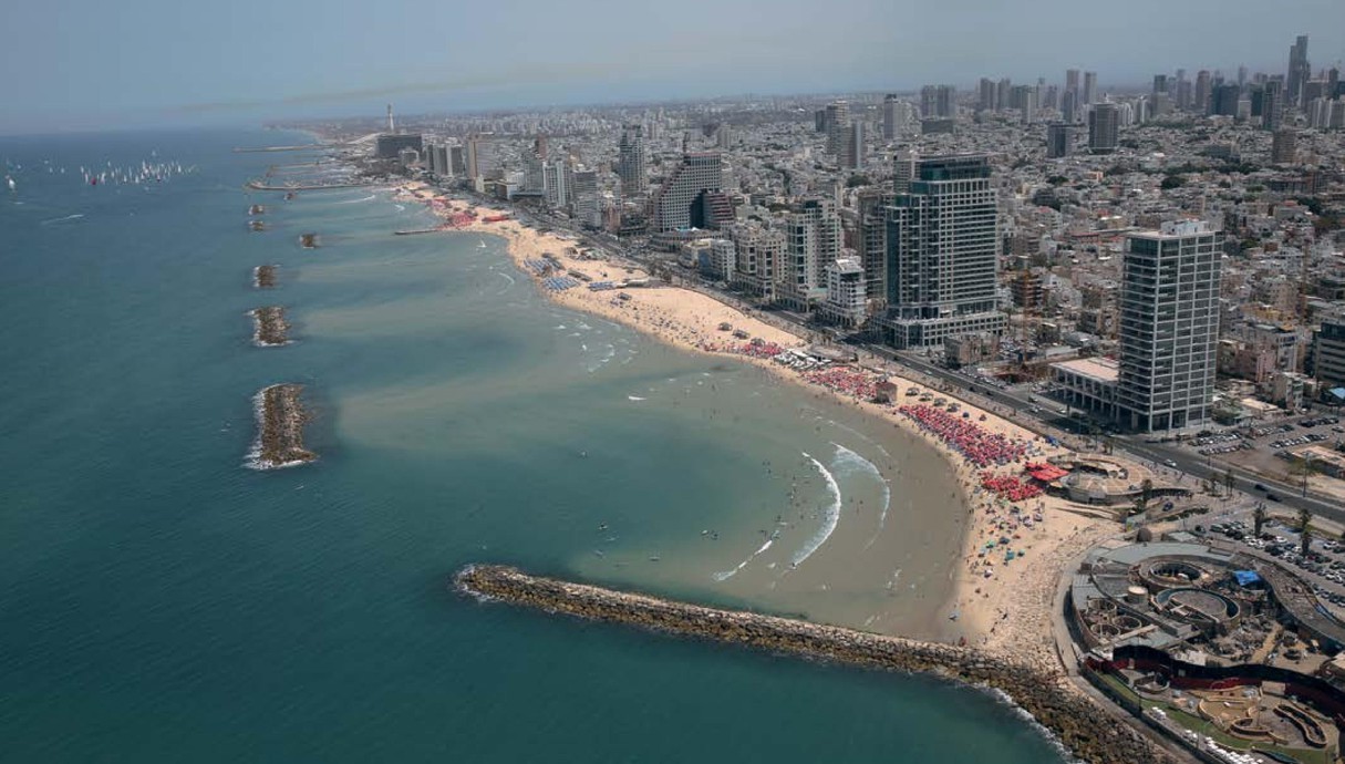 רצועת החוף של תל אביב יפו