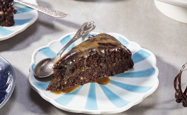 עוגת שוקולד מהירה (צילום: אסף אמברם, mako אוכל)