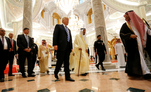 מנסה להראות הישגים? טראמפ בסעודיה (צילום: רויטרס)