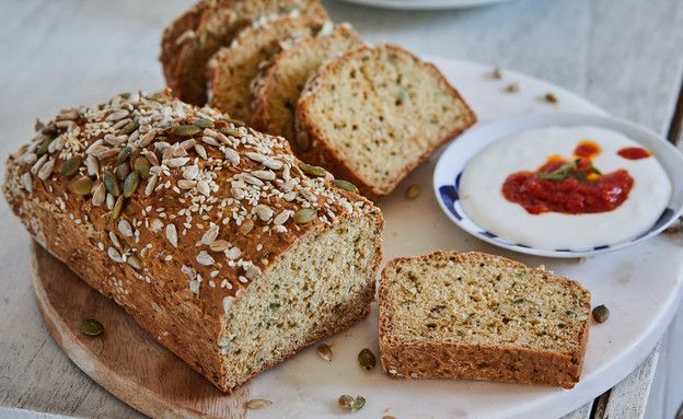 לחם בריאות יווני (צילום: אמיר מנחם, mako אוכל)