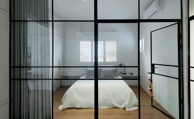 חדר שינה (צילום: גדעון לוין, עיצוב סטודיו XS)