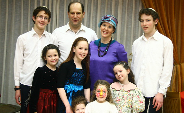 משפחת פרנקל בשמחה משפחתית, לפני האסון