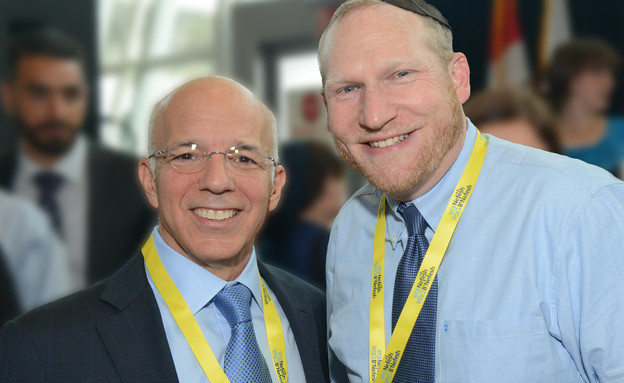 הרב יהושע פס וטוני גלברט. מייסדי "נפש בנפש"