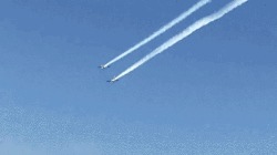 מטוס מתרסק (צילום: יחסי ציבור)