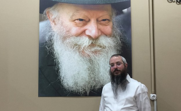 הרב קוזלובסקי  בבית חב"ד המקומי
