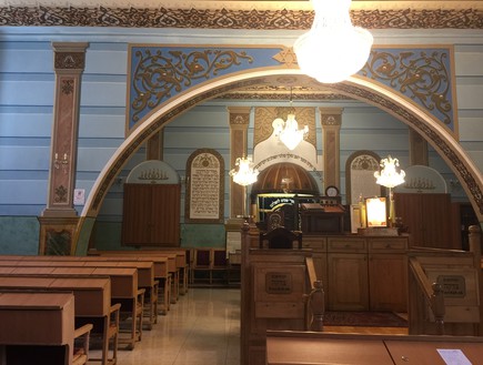 בית הכנסת בטביליסי (צילום: יחסי ציבור)