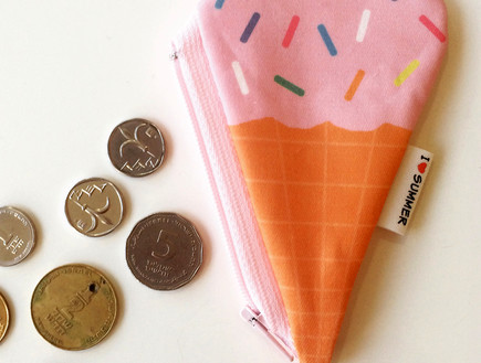 עשרים פריטים קיציים ב, 2, ארנק גלידה מתוק (צילום: אפרת וייס)