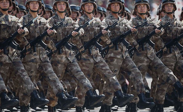 תהלוכה צבא סין (צילום: Pool, GettyImages IL)