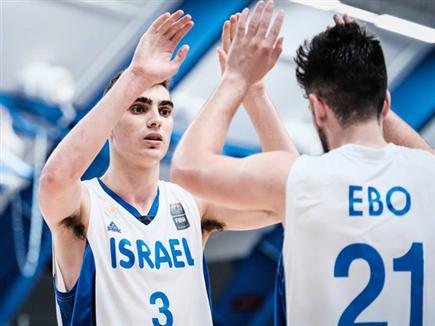 ישראל חוגגת עוד ניצחון (צילום באדיבות איגוד הכדורסל) (צילום: ספורט 5)