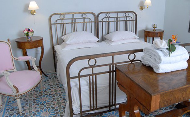 רגיל זה לא בשבילכם, בית נופש שדה יצחק