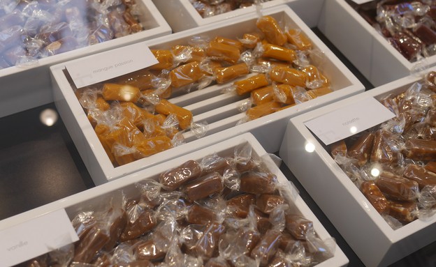 סוכריות קרמל, ז'אק ז'אנה פריז (צילום: גיל גוטקין, mako אוכל)