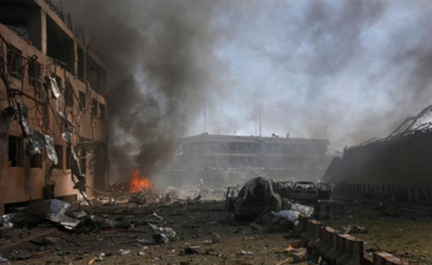 זירת פיגוע בקאבול, ארכיון (צילום: רויטרס)