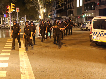 זירת הפיגוע בברצלונה (צילום: רויטרס)