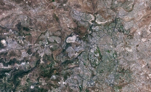 ירושלים כפי שצולמה בעזרת הלווין הישראלי "ונוס" (צילום: משרד המדע)