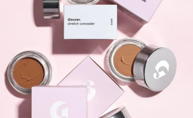 stretch concealer (צילום: מתוך Glossier)