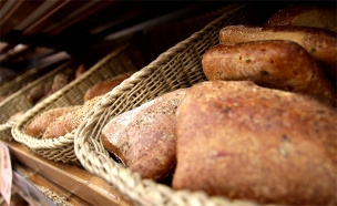 האם מחירי הלחם המלא יצנחו? (צילום: חדשות 2)