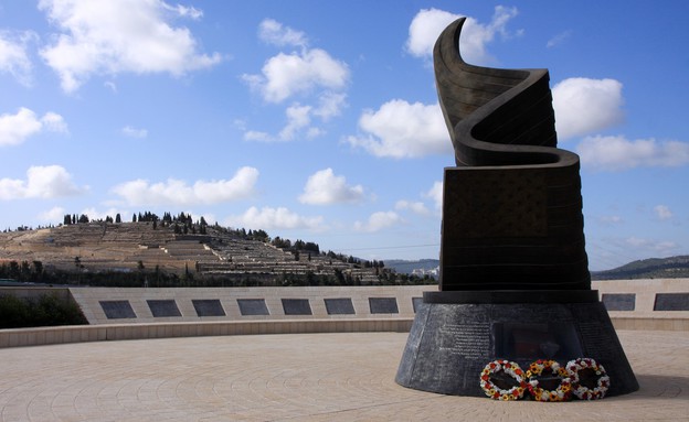 אנדרטה לזכר הרוגי הפיגוע ב-11 לספטמבר (צילום: יחסי ציבור)
