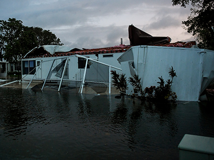 מנזקי ההוריקן בפלורידה (צילום: רויטרס)