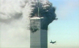 צפו: כך נראה השידור מפיגועי 11.9.2001 (צילום: חדשות 2)