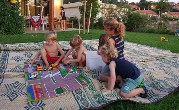 ילדים משחקים (צילום: נועה יחיאלי)