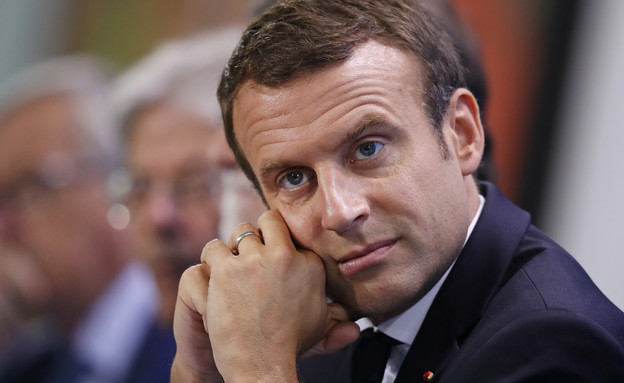 Macron: “Annoying the unvaccinated is my strategy”