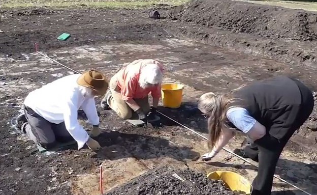 אכיאולוגים סווינגרים (צילום: יחסי ציבור)