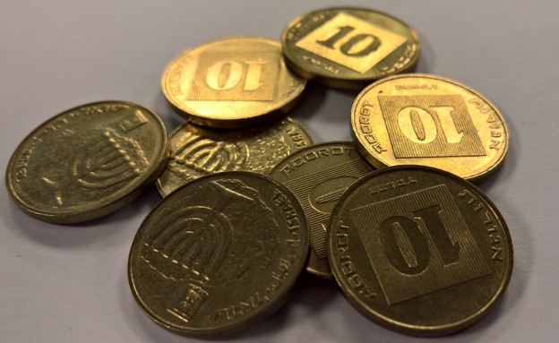 מטבעות של 10 אגורות (צילום: יאיר מור, NEXTER)