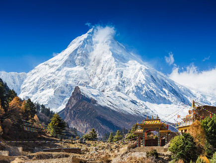 נפאל הרי ההימלאיה (צילום: By Dafna A.meron, shutterstock)