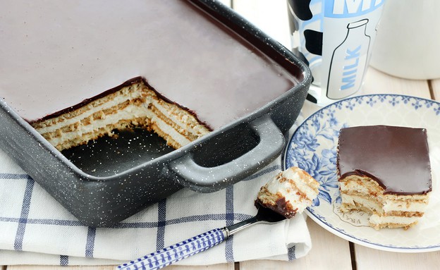 עוגת ביסקוויטים קלאסית (צילום: ענבל לביא, mako אוכל)